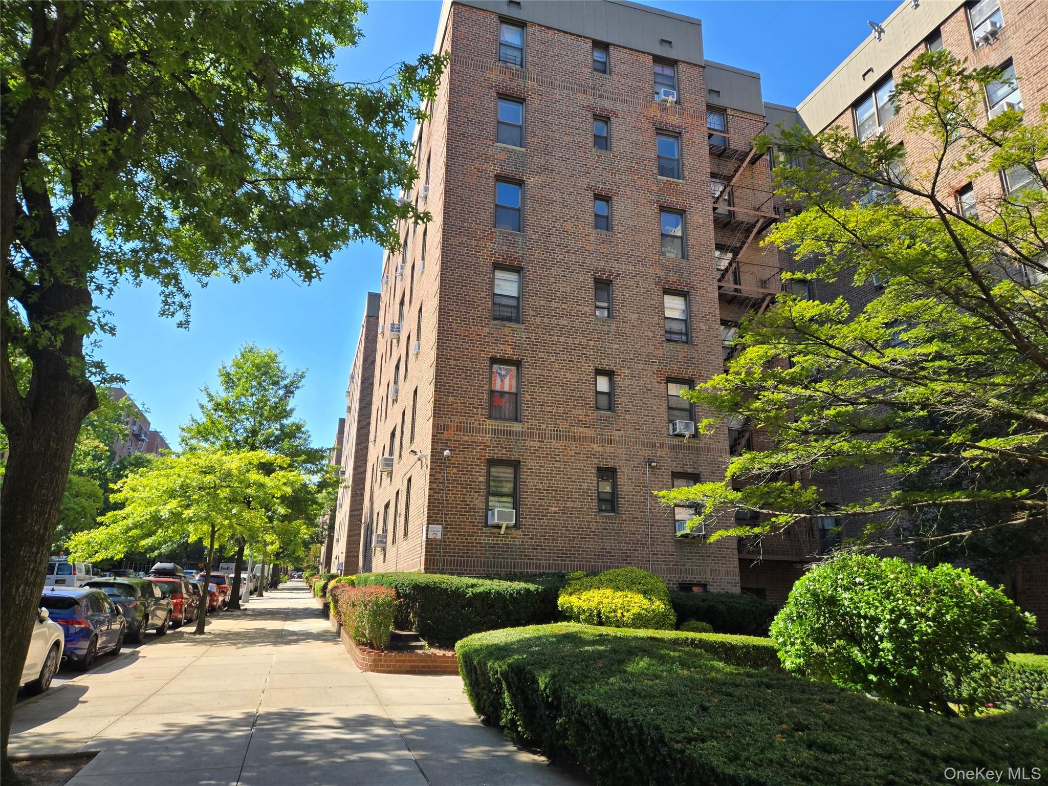 83-25 98th Street 1p Property Photo 4