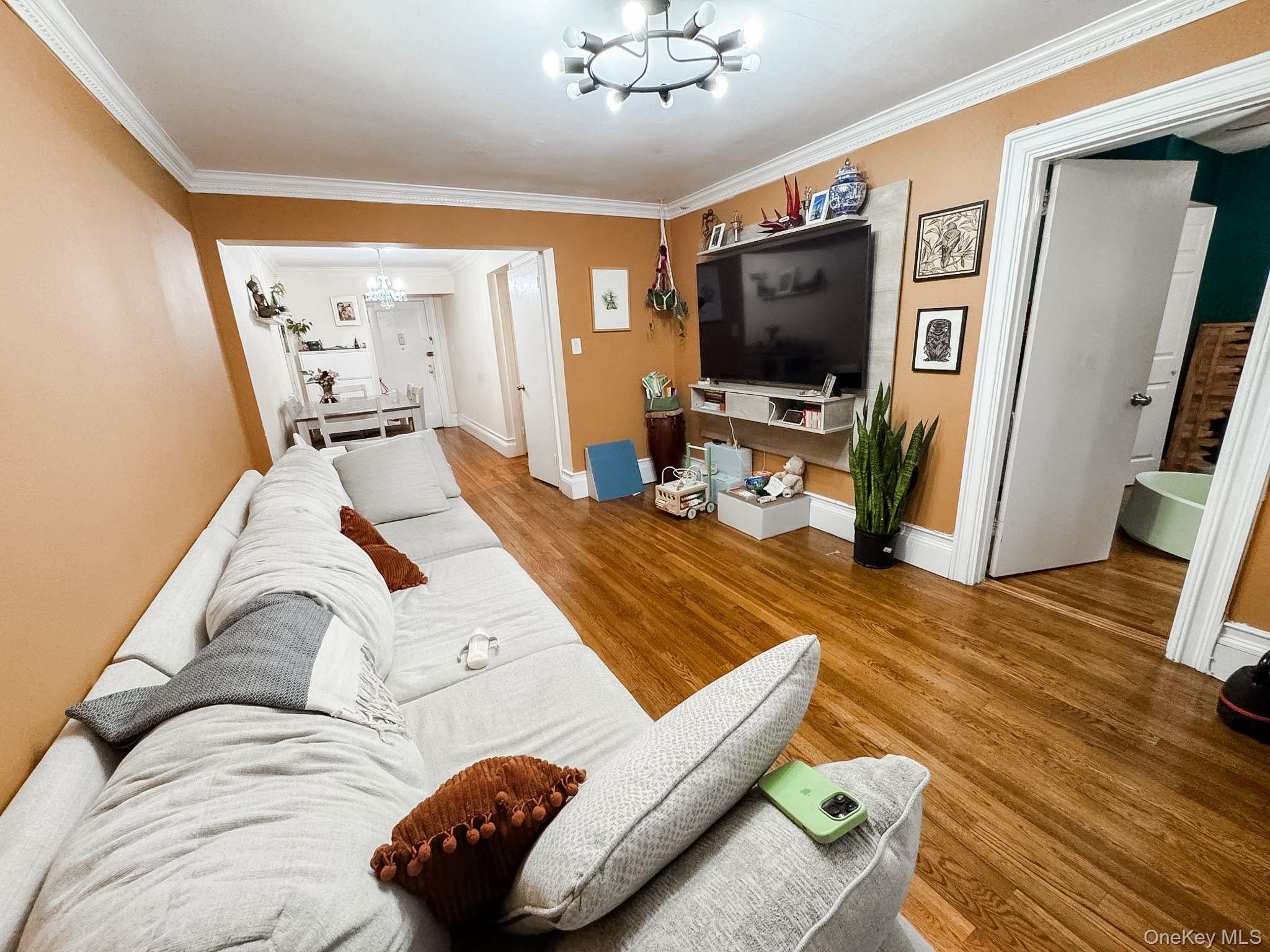 83-25 98th Street 1p Property Photo 5