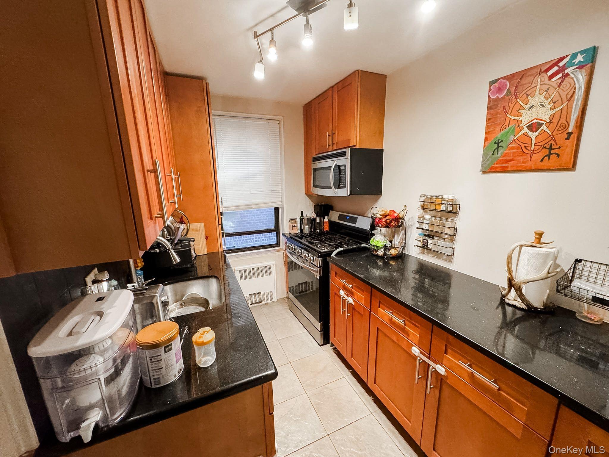 83-25 98th Street 1p Property Photo 9