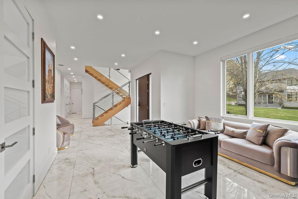 5 Blue Bird Road Property Photo 18