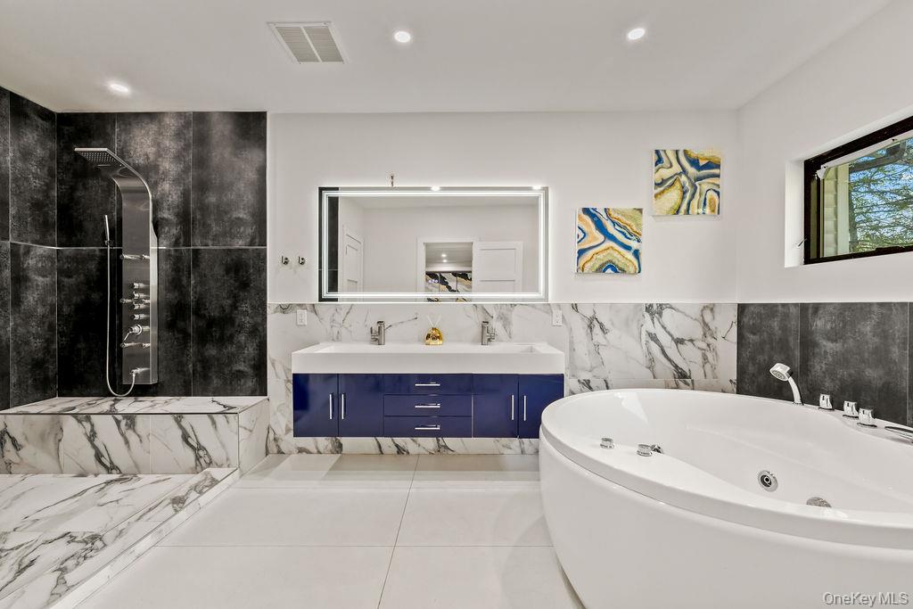 5 Blue Bird Road Property Photo 23
