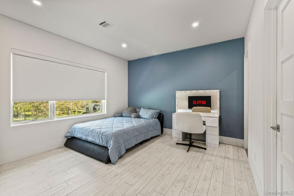 5 Blue Bird Road Property Photo 26