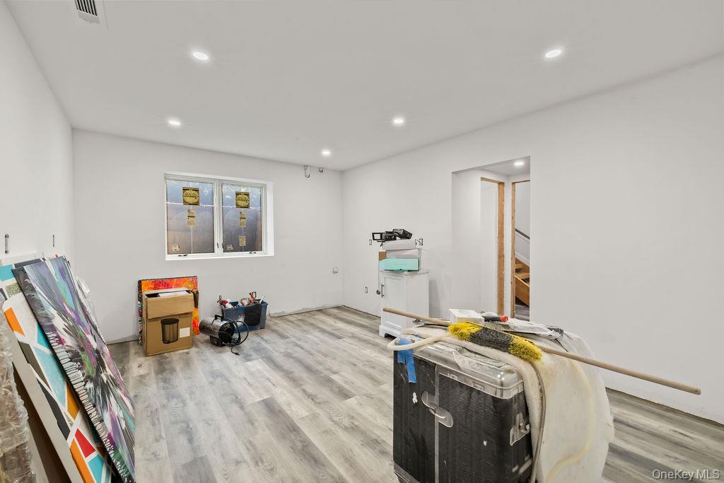 5 Blue Bird Road Property Photo 37