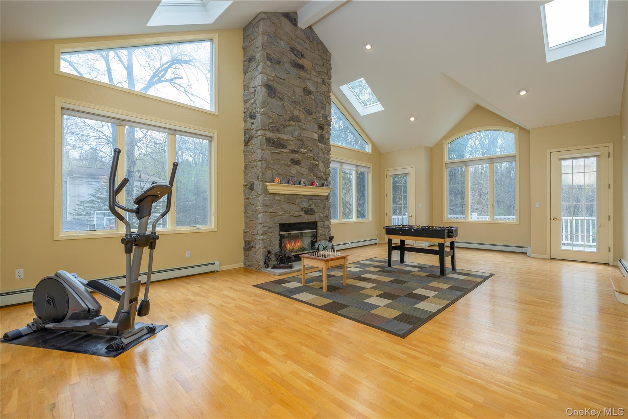 774 Haverstraw Road Property Photo 12