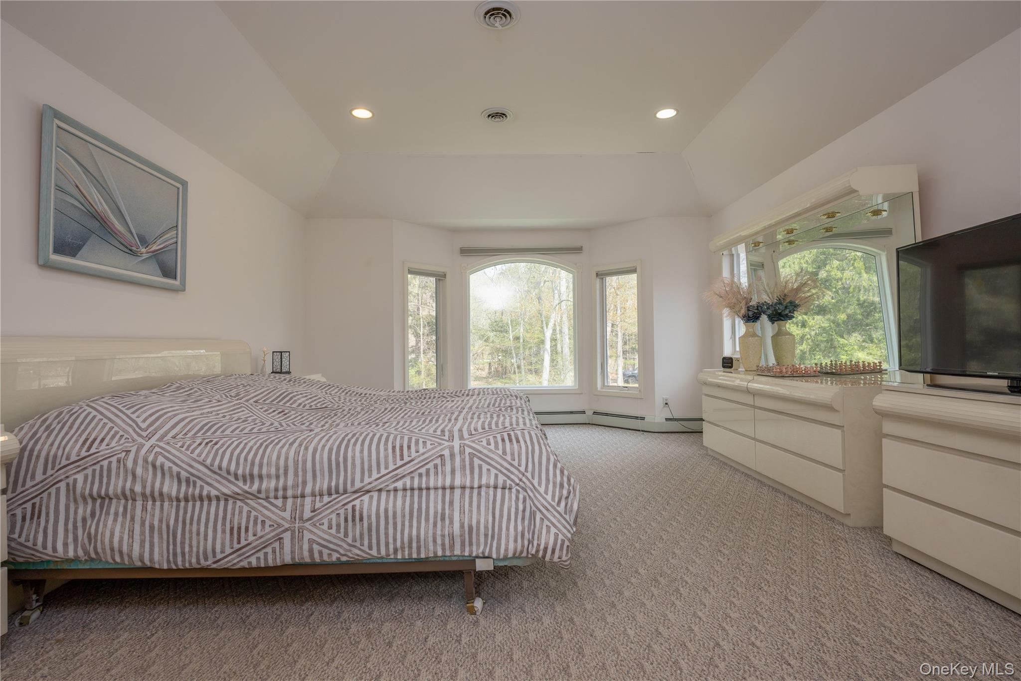 774 Haverstraw Road Property Photo 26