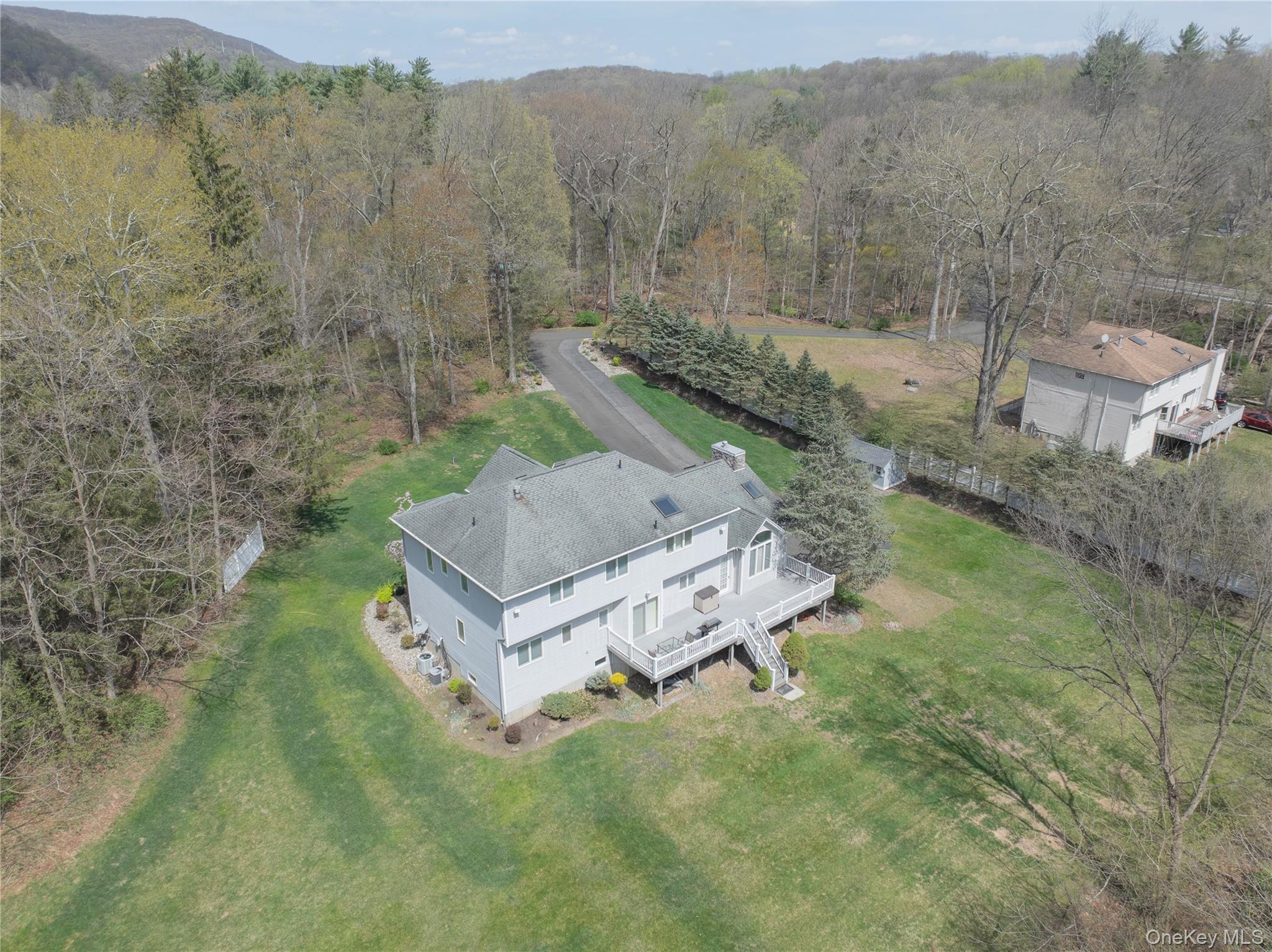 774 Haverstraw Road Property Photo 33