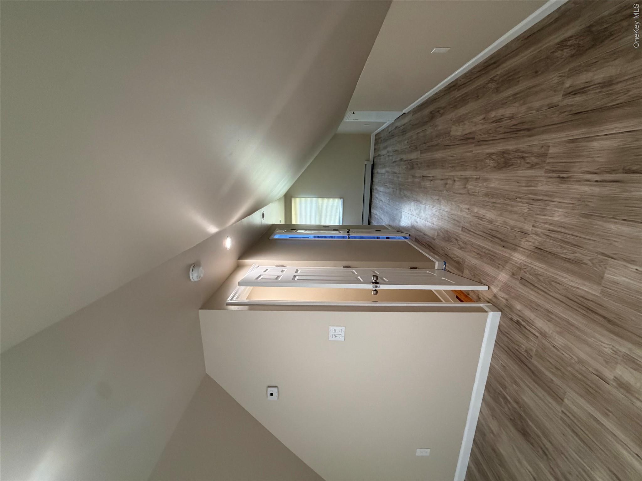 21 W Centennial Ave Property Photo 16