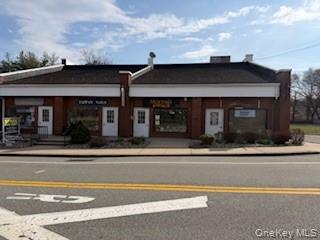 65 Old Tappan Road Property Photo 2