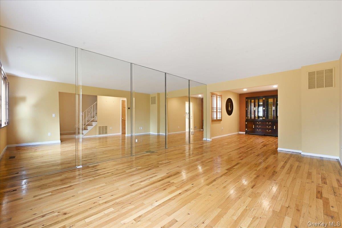 1810 Front Street 29 Property Photo 8