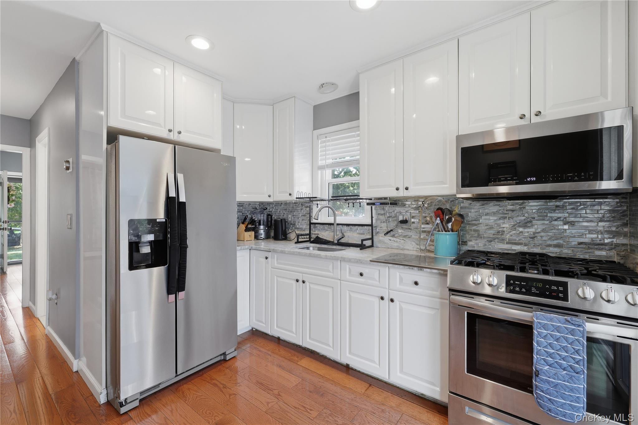 2381 Harrison Avenue Property Photo 15