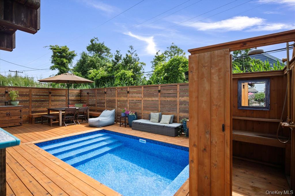 17 Bungalow Walk Property Photo 14