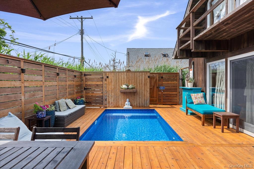 17 Bungalow Walk Property Photo 16