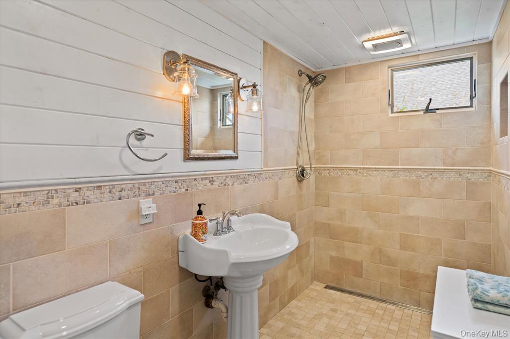 17 Bungalow Walk Property Photo 36