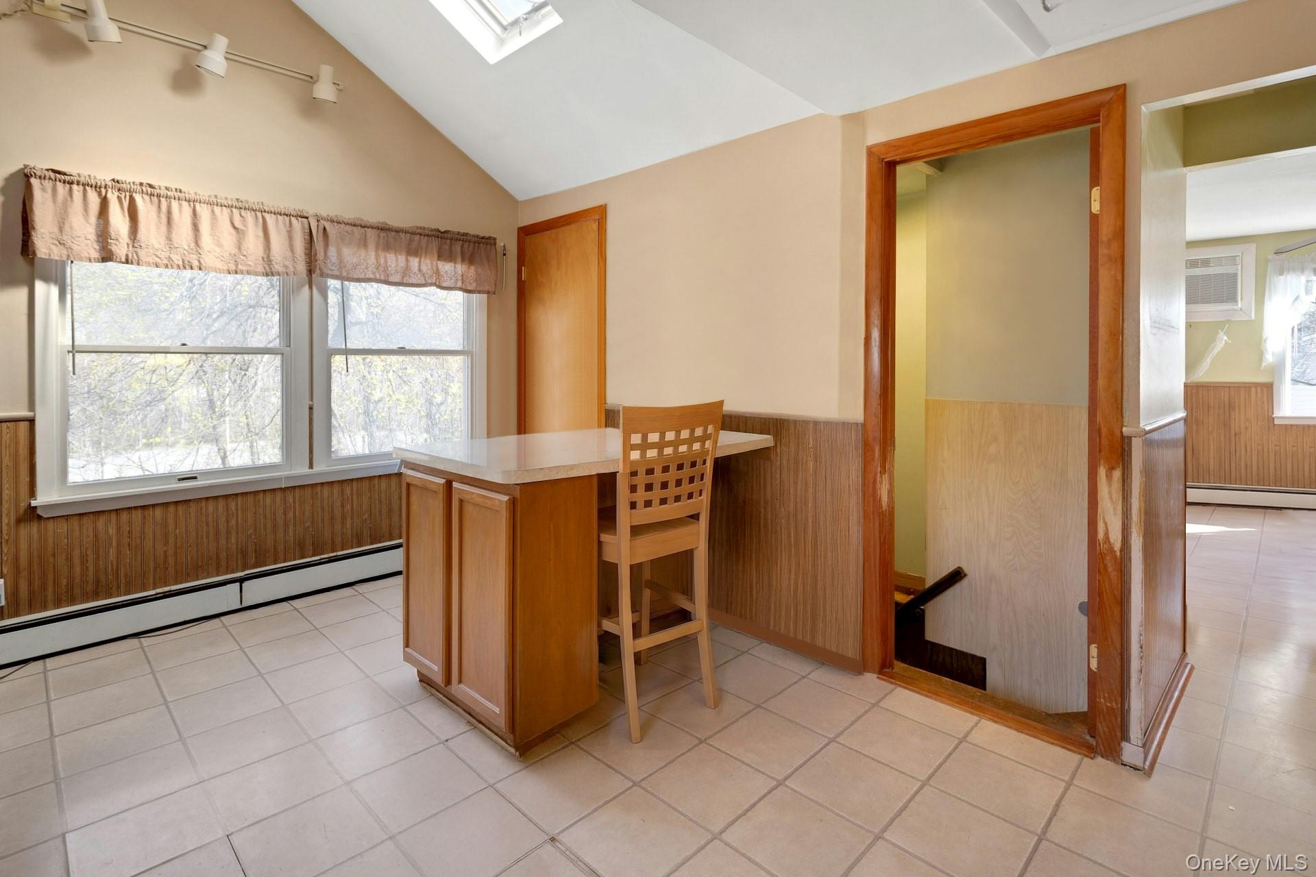 306 Towners Road Property Photo 6