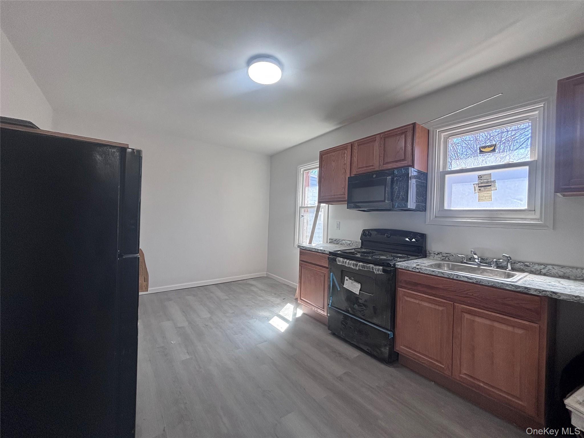 486 3rd Street 2 Property Photo 2