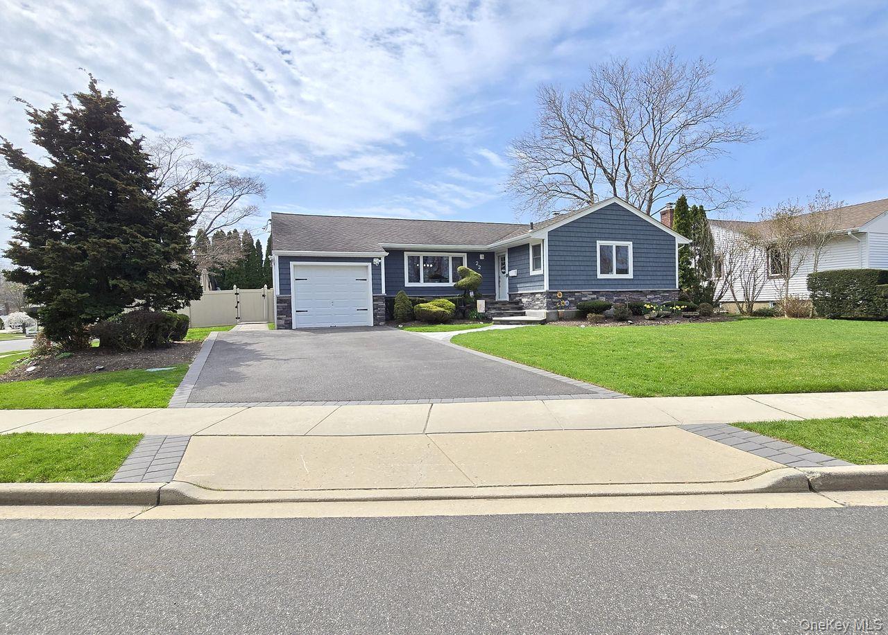 22 Clifford Drive Property Photo 1