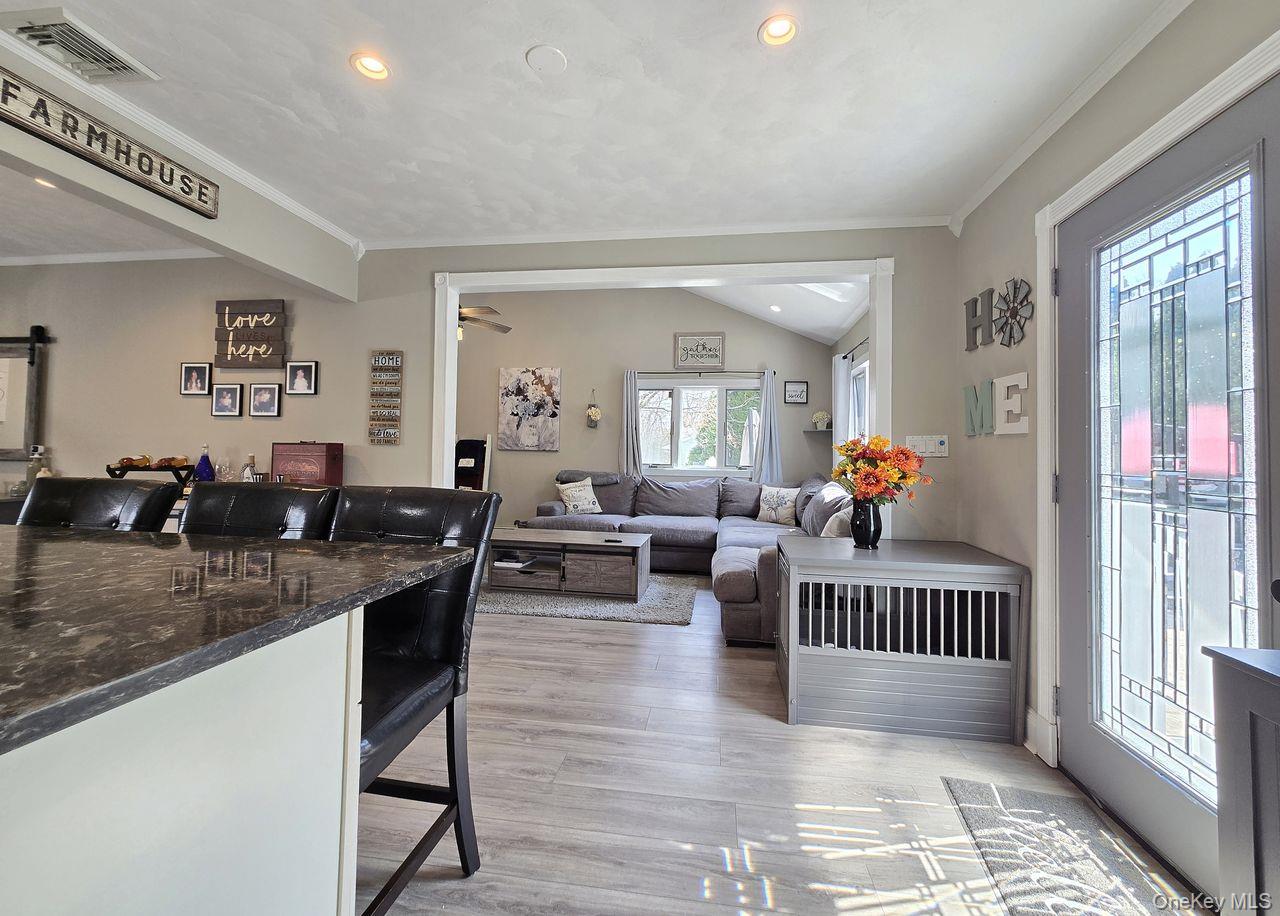 22 Clifford Drive Property Photo 9