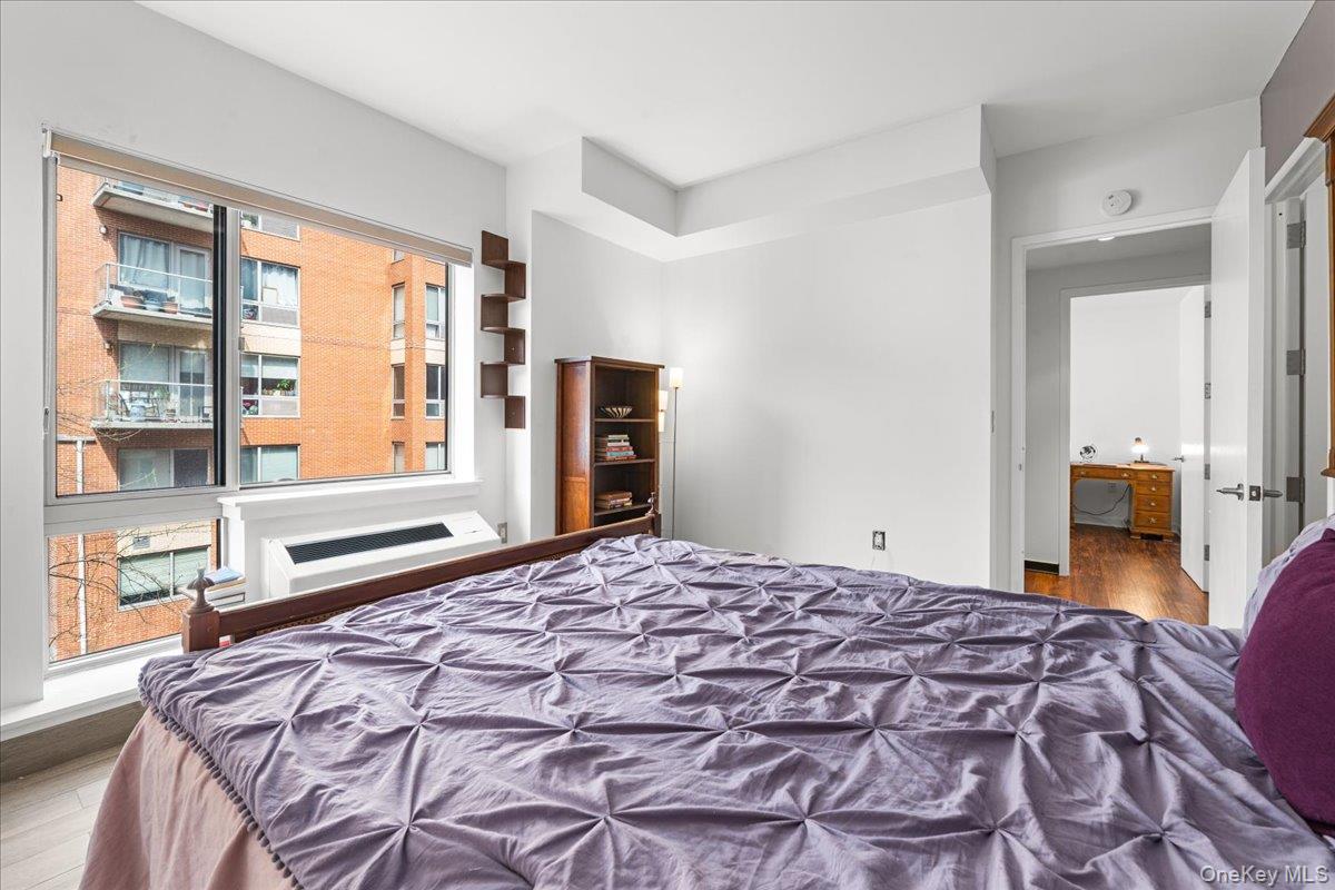 3585 Greystone Avenue 3e Property Photo 12
