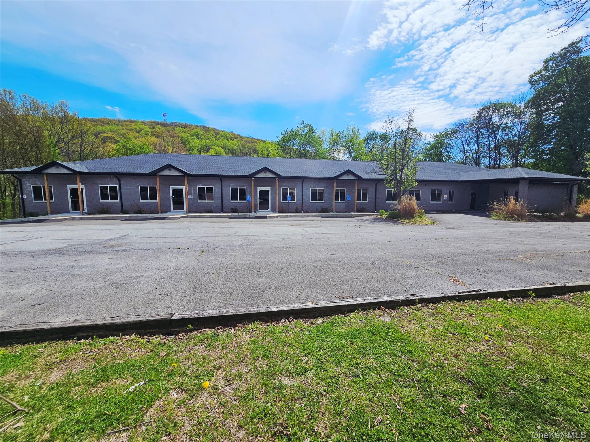 4 Corwin Court Property Photo 4