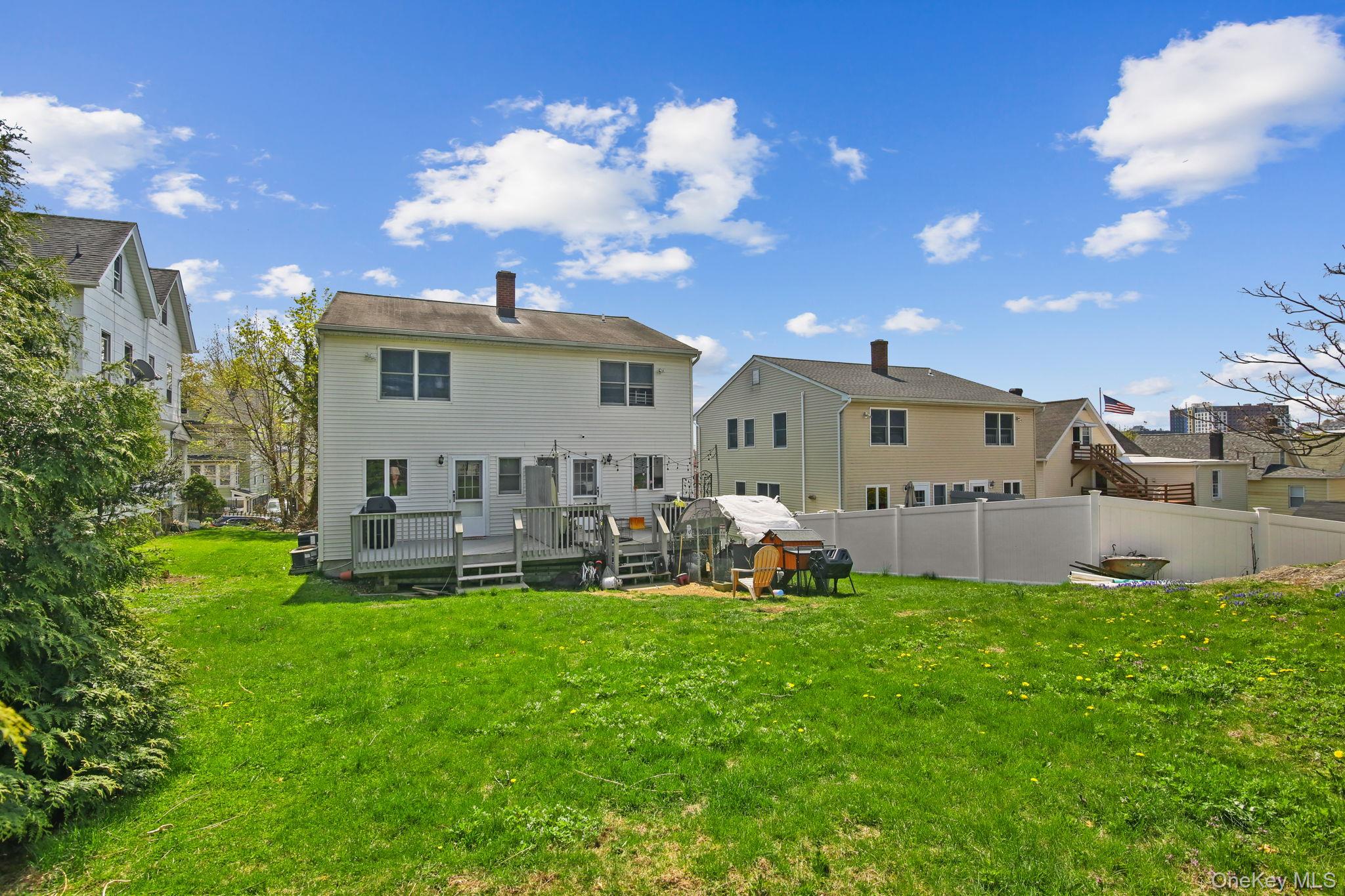 21 W Division Street Property Photo 7