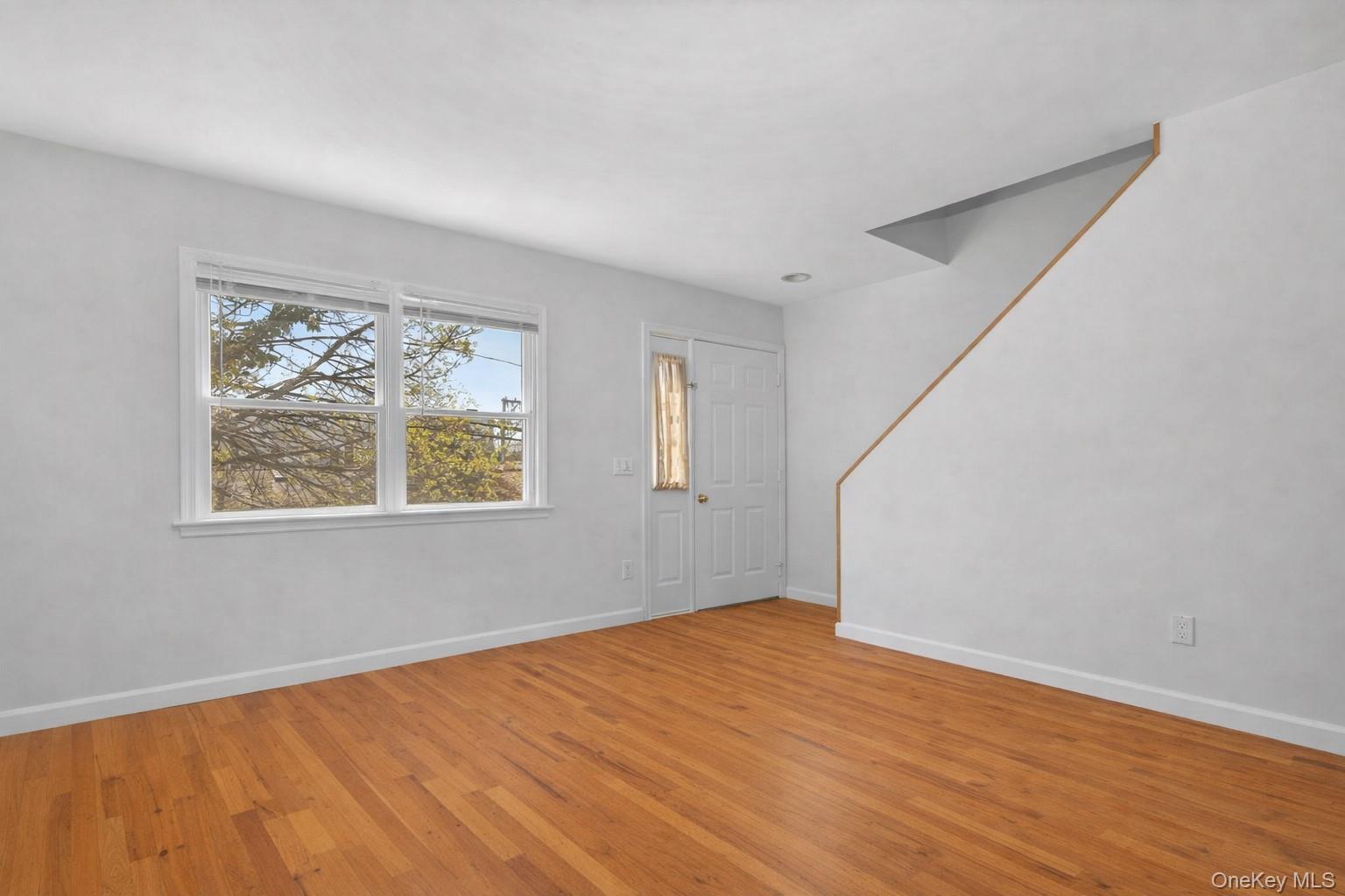 21 W Division Street Property Photo 11