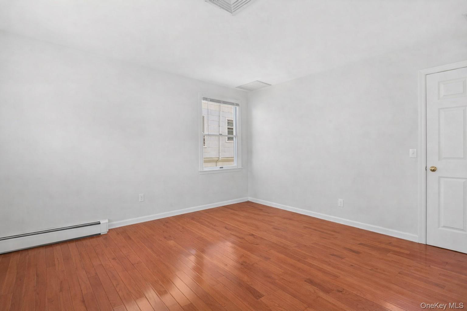 21 W Division Street Property Photo 13