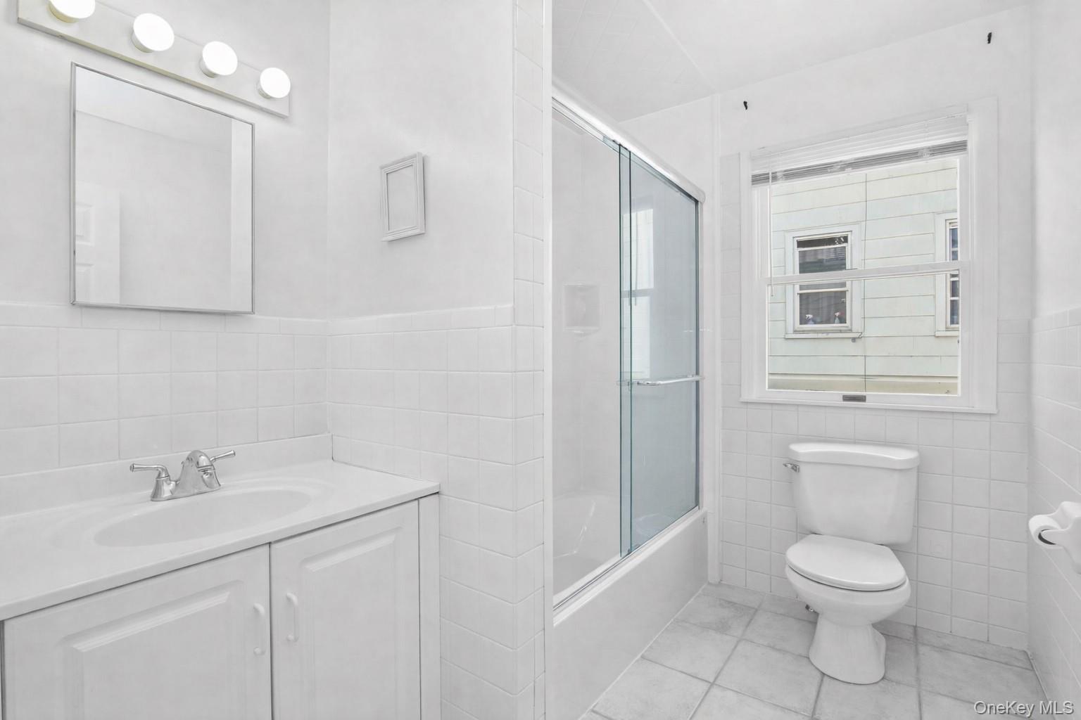 21 W Division Street Property Photo 14