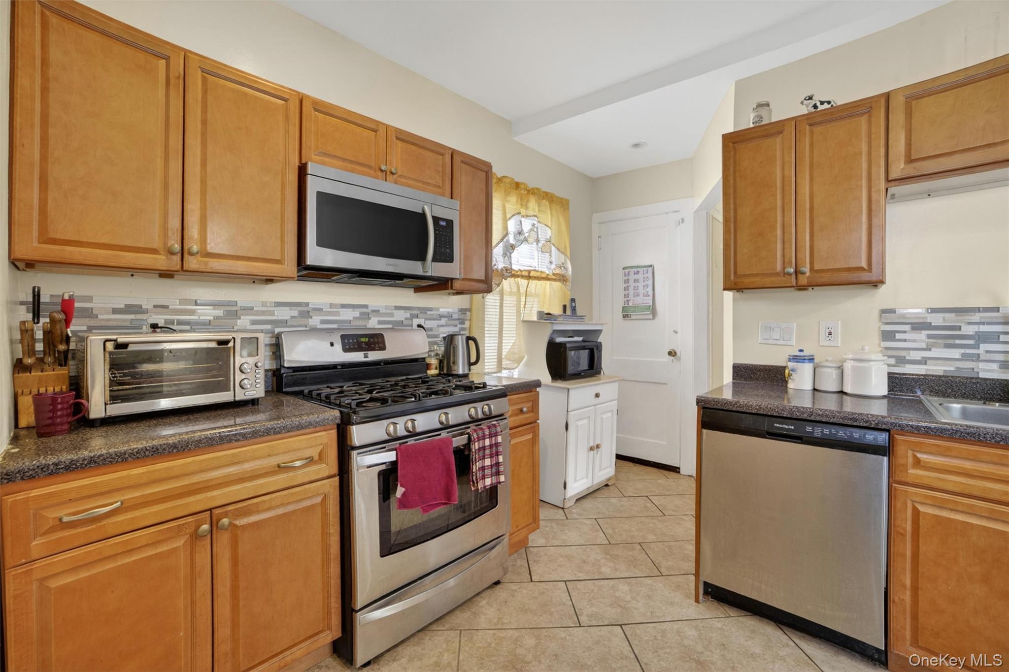 153 Hillside Avenue Property Photo 14