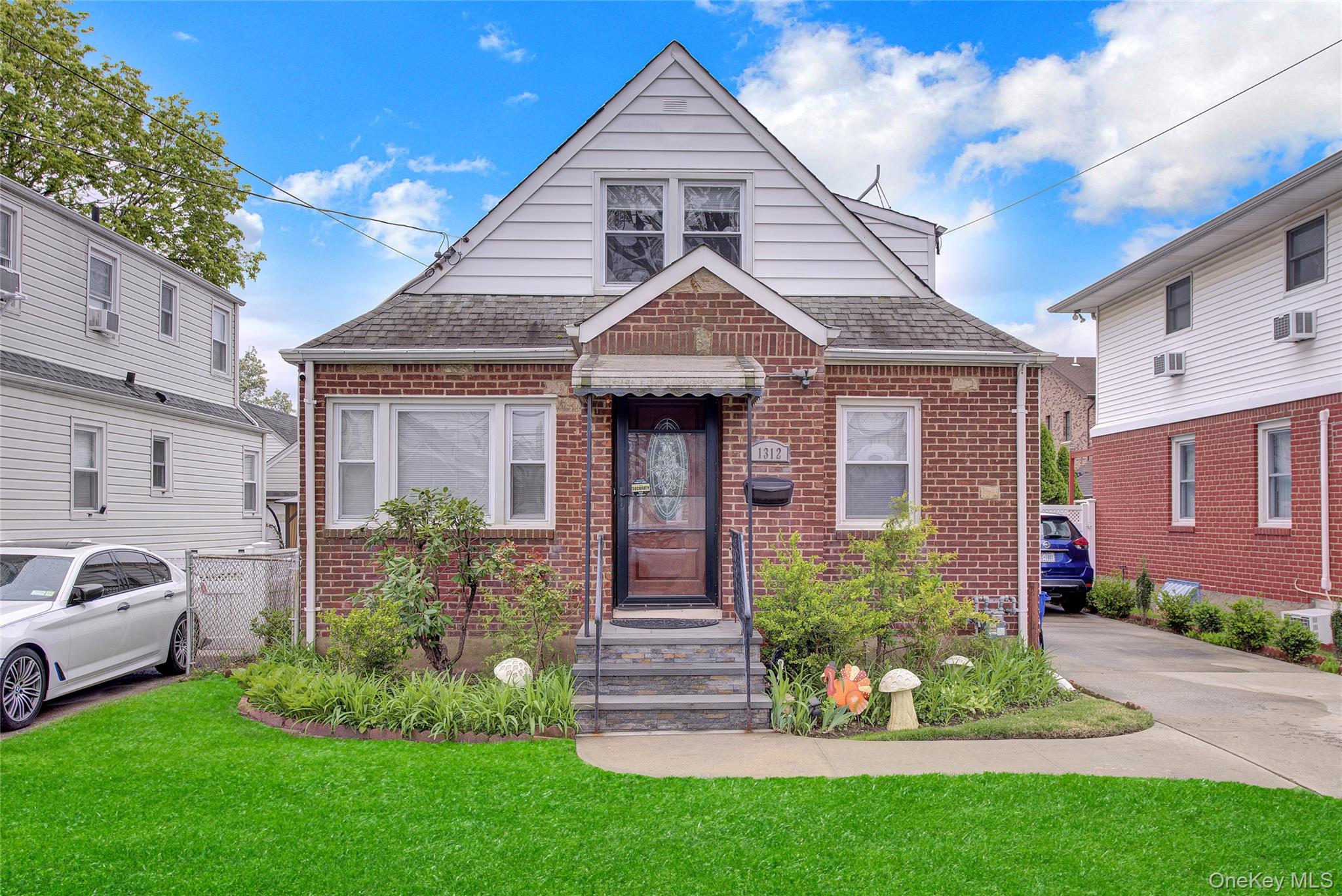 1312 Park Avenue Property Photo 1