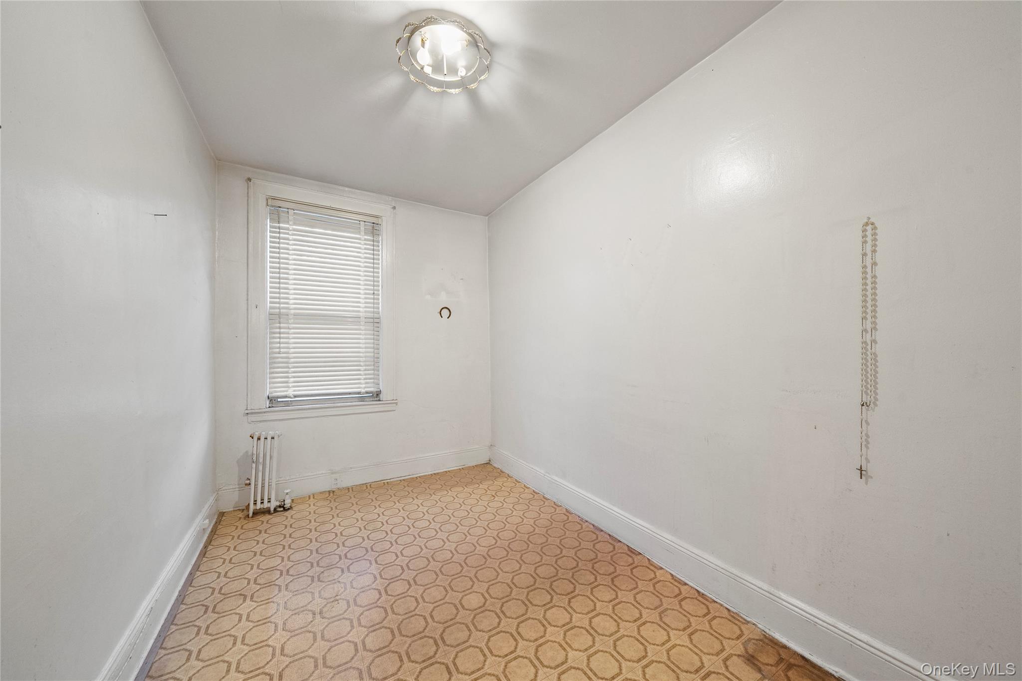 68-40 78th Street Property Photo 9