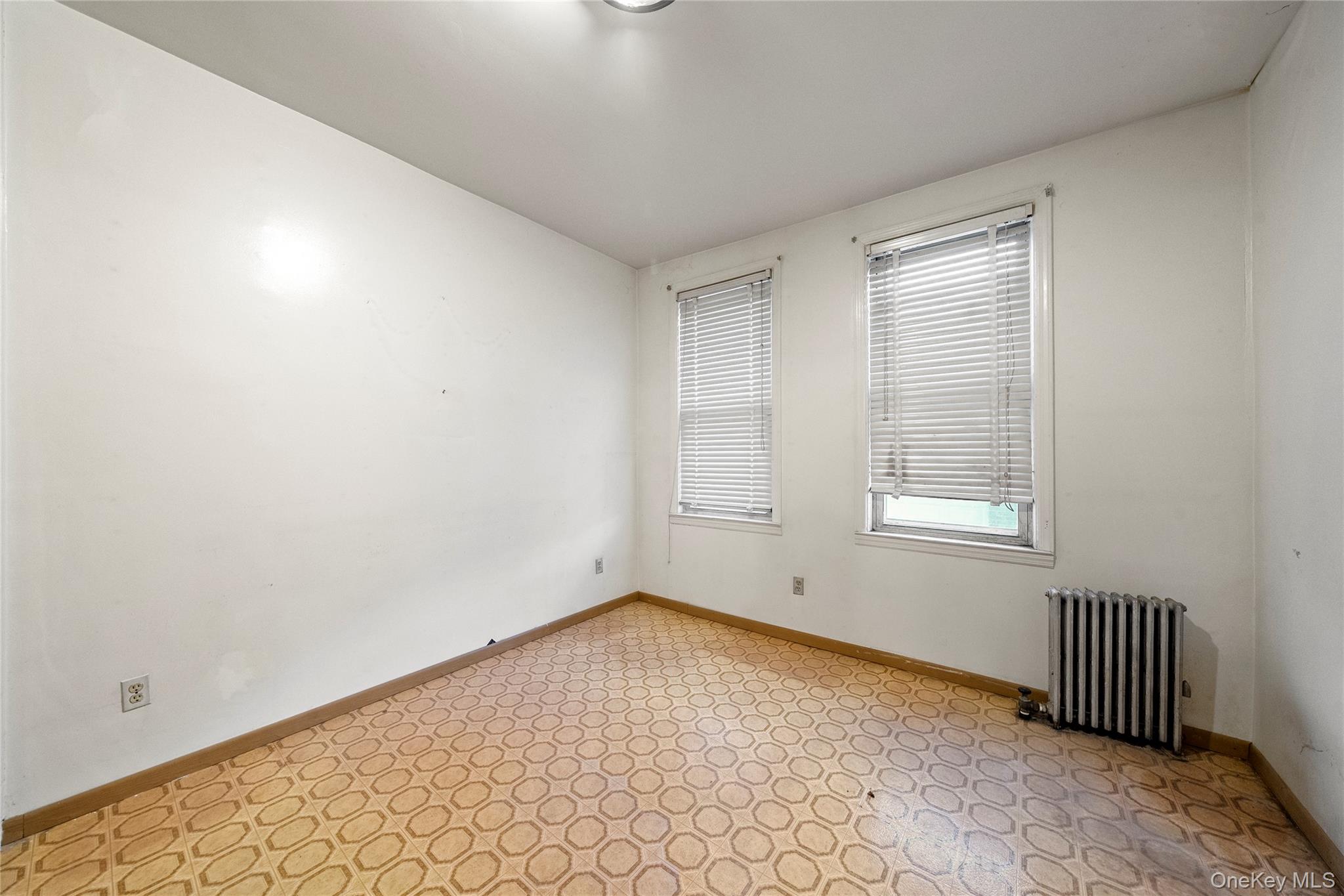 68-40 78th Street Property Photo 10