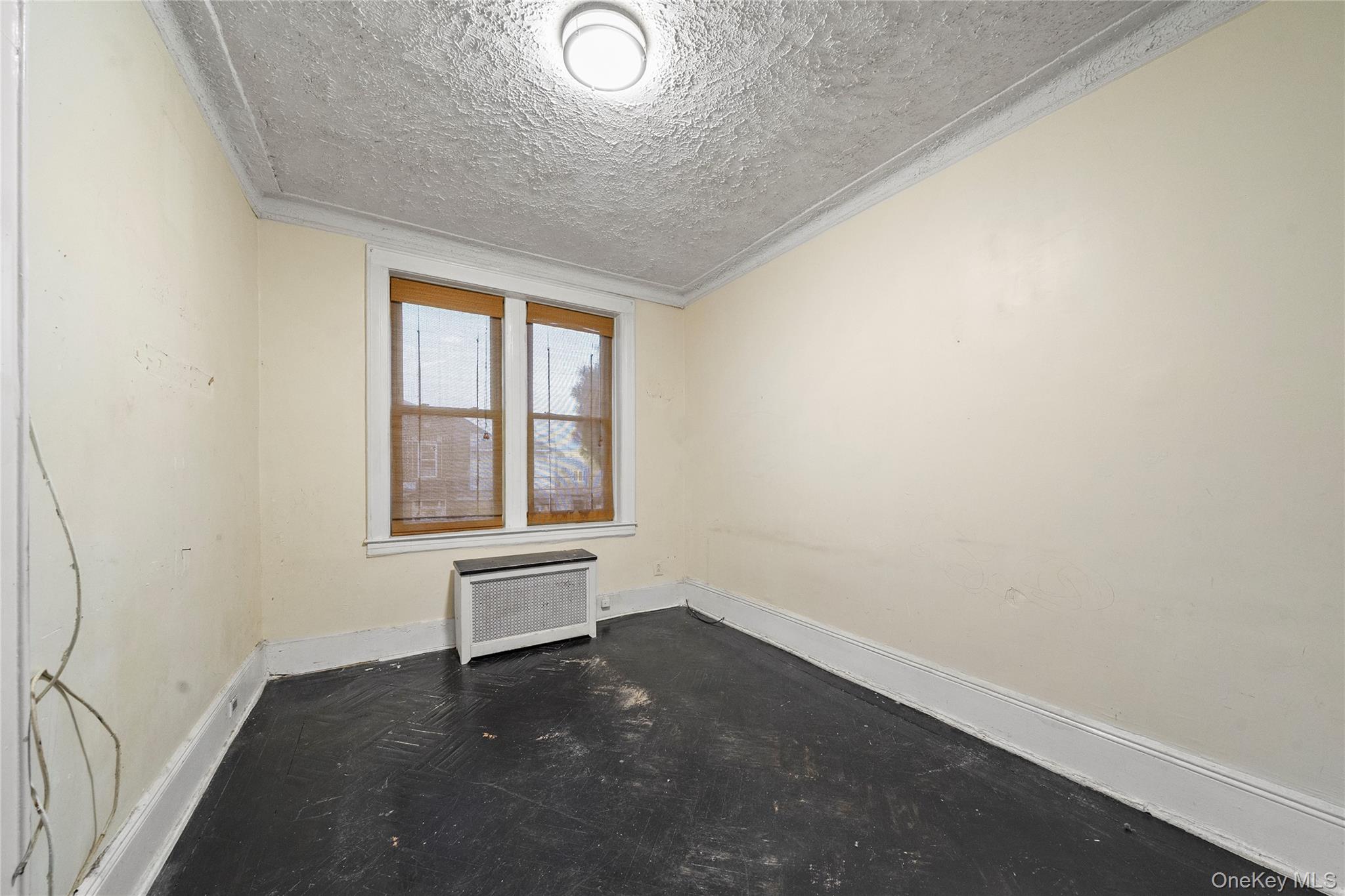 68-40 78th Street Property Photo 12