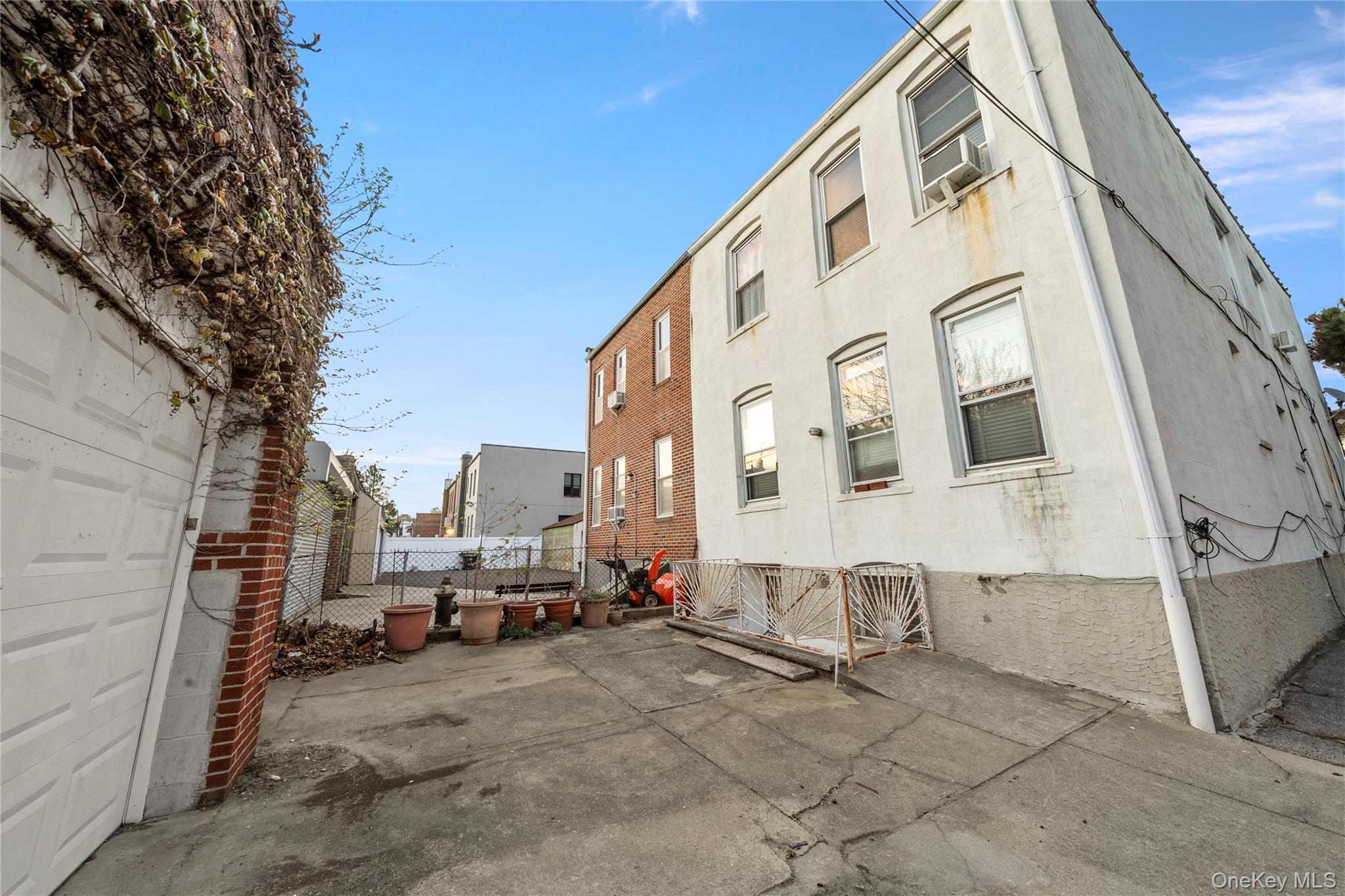 68-40 78th Street Property Photo 17