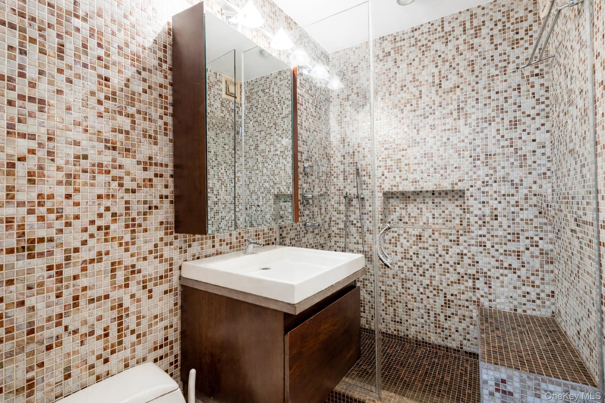 400 E 54th Street 25cde Property Photo 12