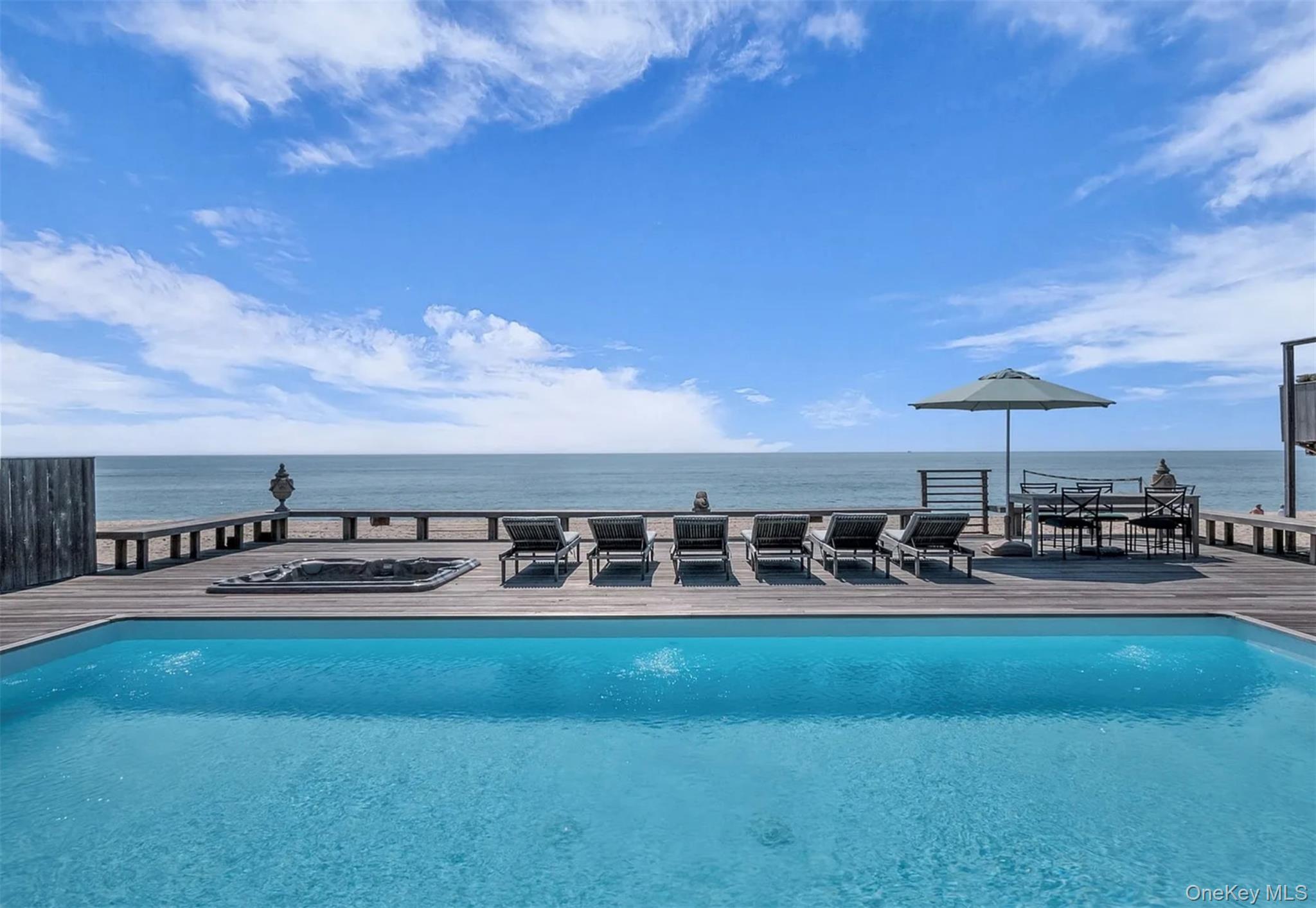 146 Ocean Walk Property Photo 2