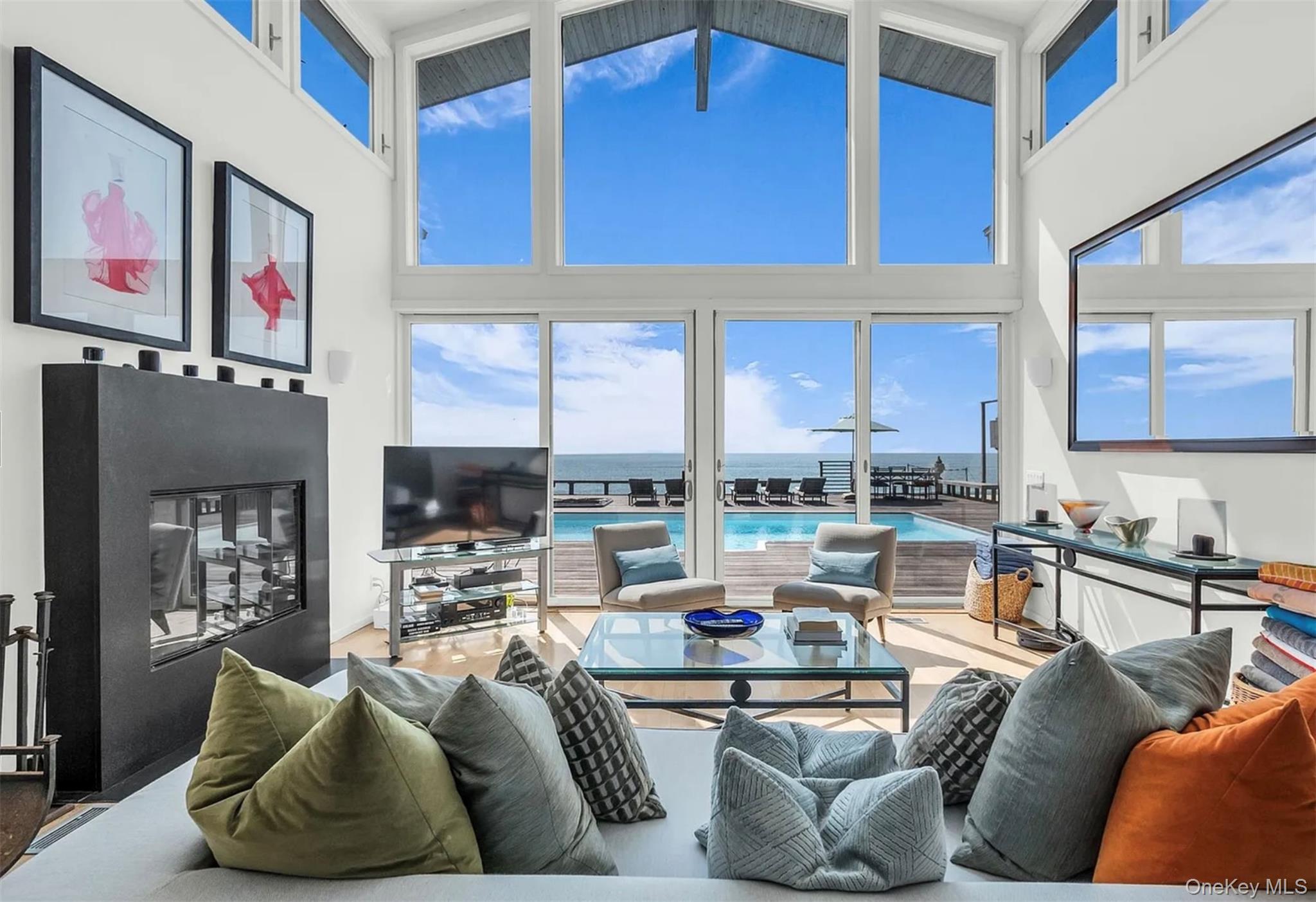 146 Ocean Walk Property Photo 3