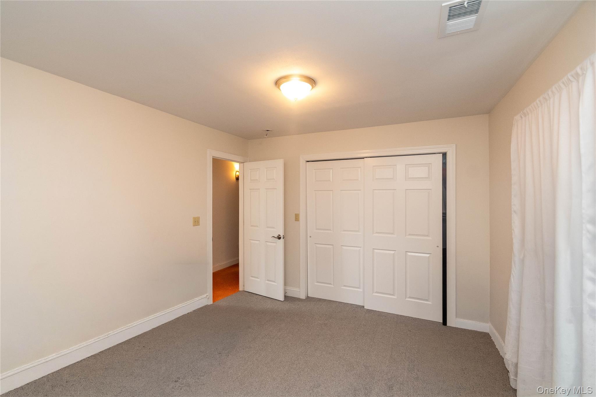 107 Dunthorne Drive Property Photo 27