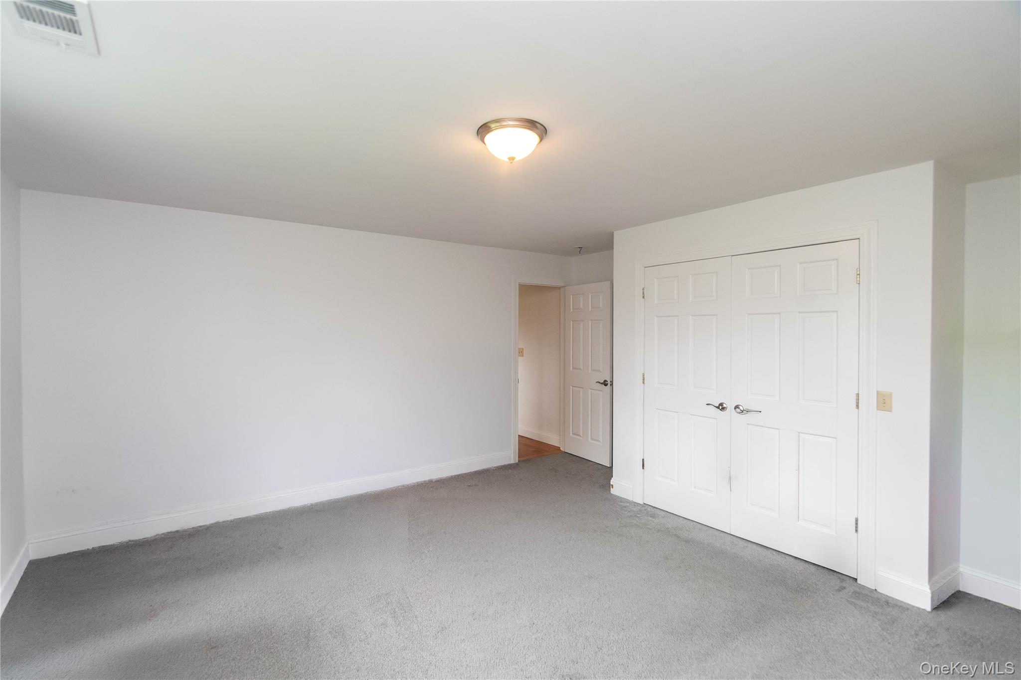 107 Dunthorne Drive Property Photo 29