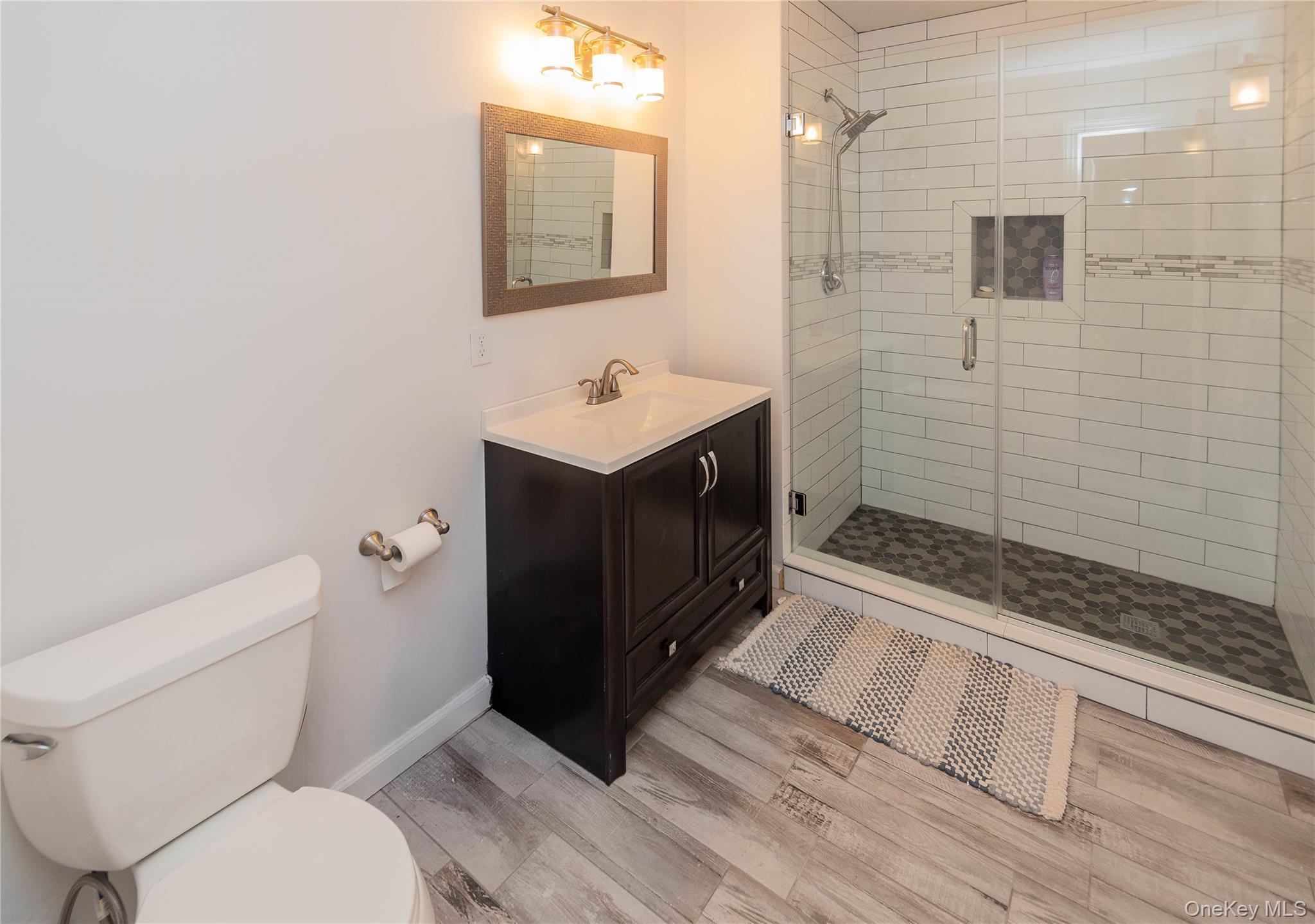 107 Dunthorne Drive Property Photo 30