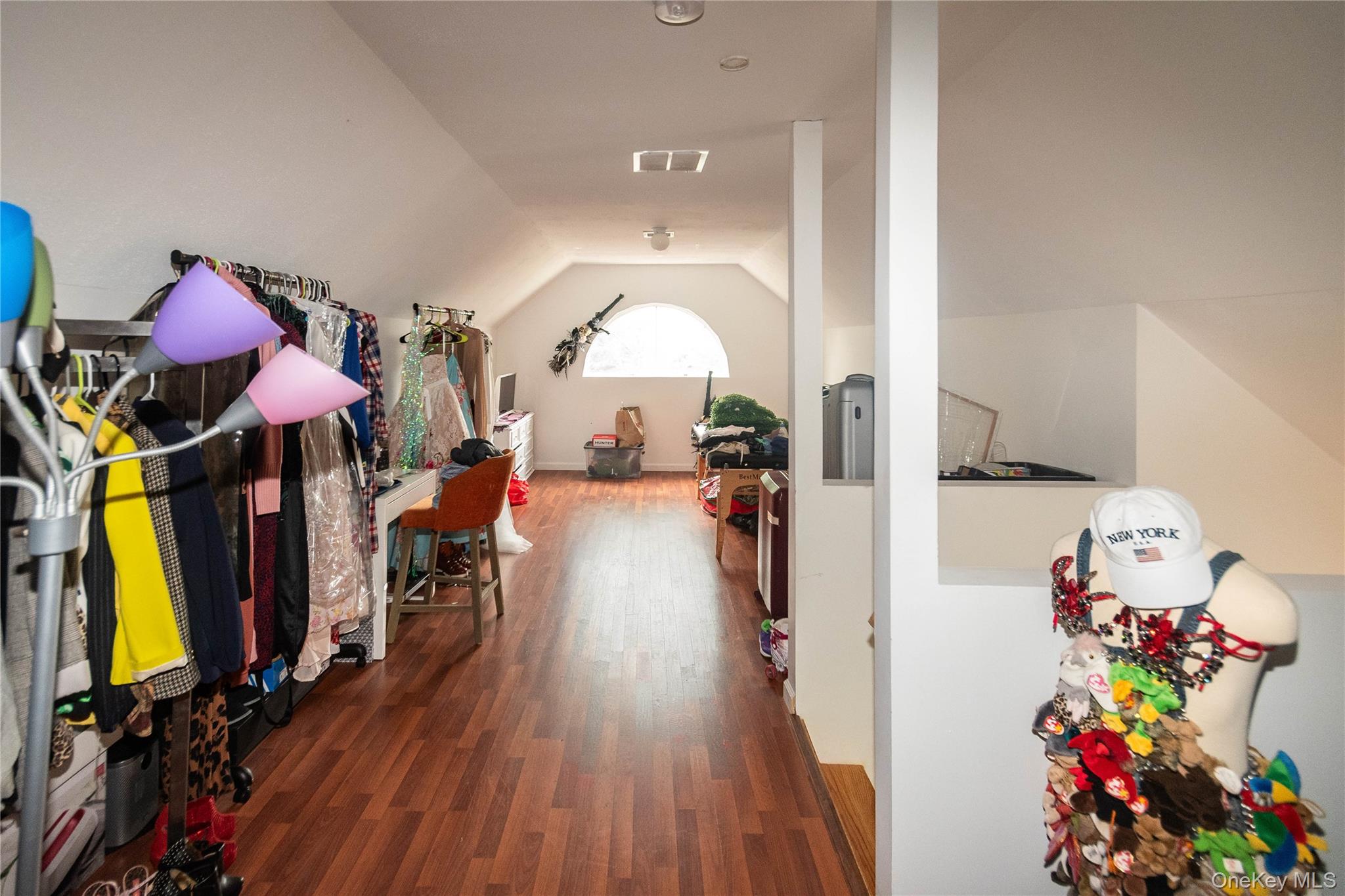 107 Dunthorne Drive Property Photo 31