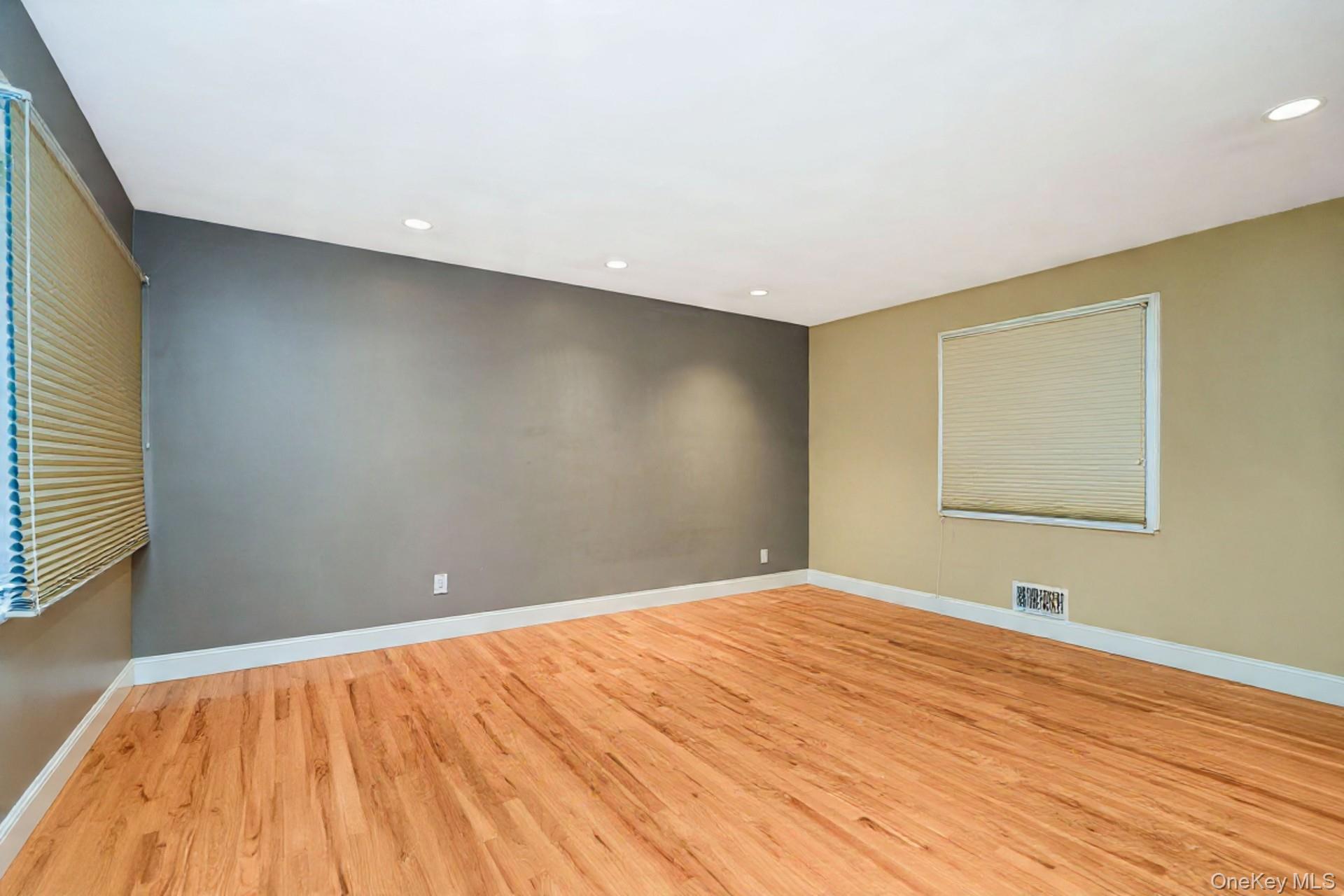 18 Emerson Avenue Property Photo 10