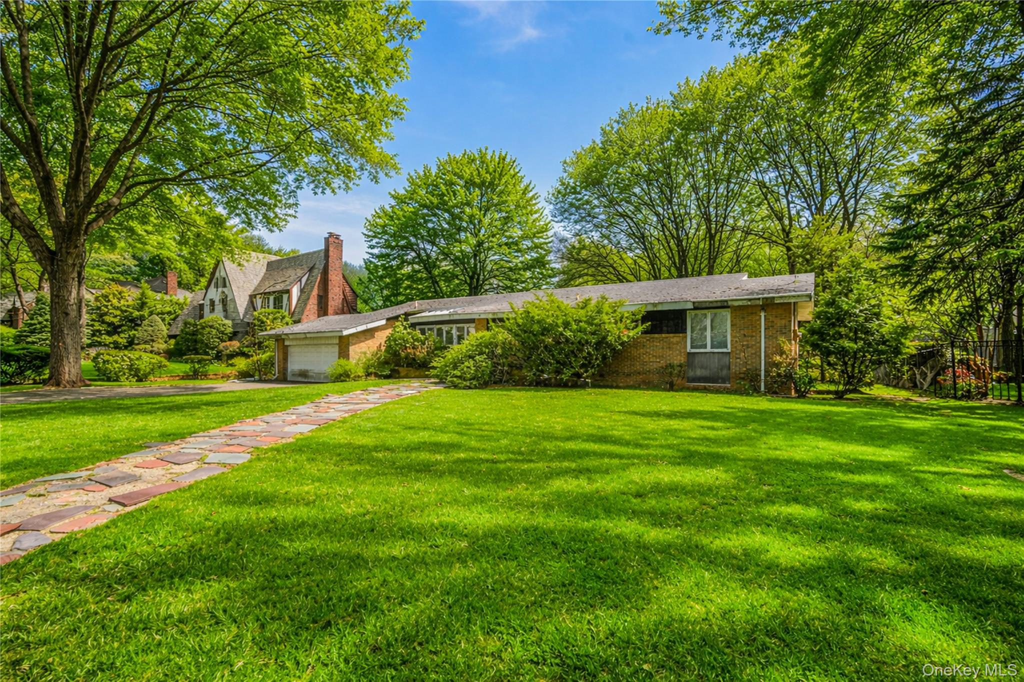 18 Emerson Avenue Property Photo 16