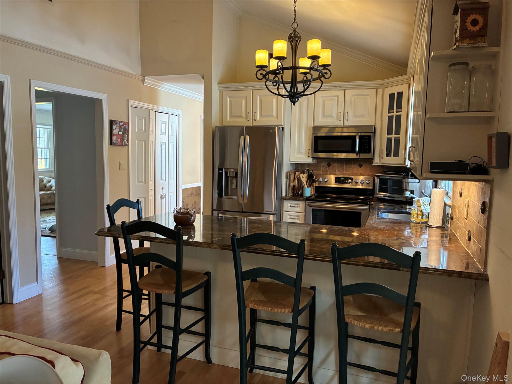 5 Scaglione Court Property Photo 10