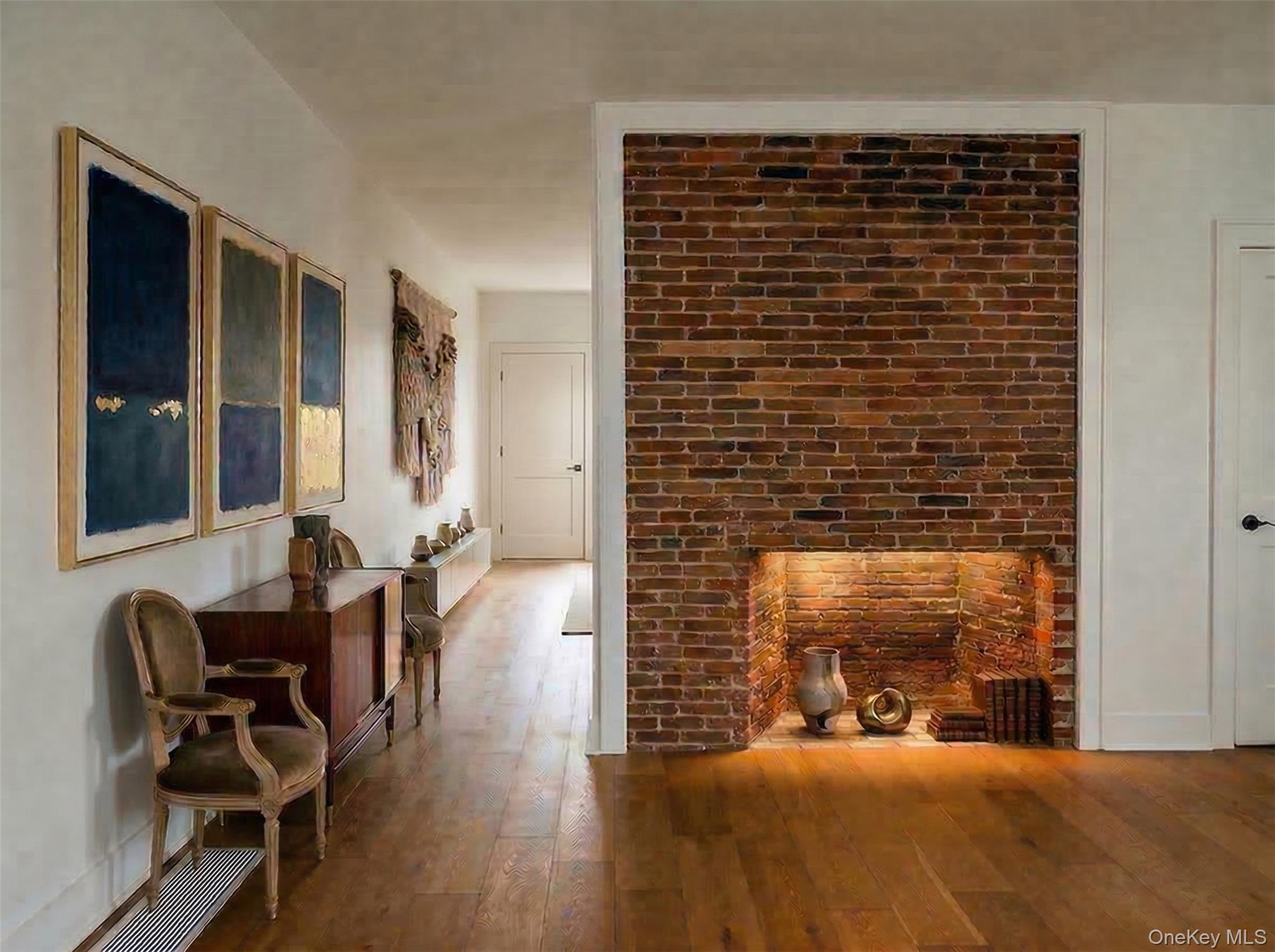 125 Warren Street Property Photo 7
