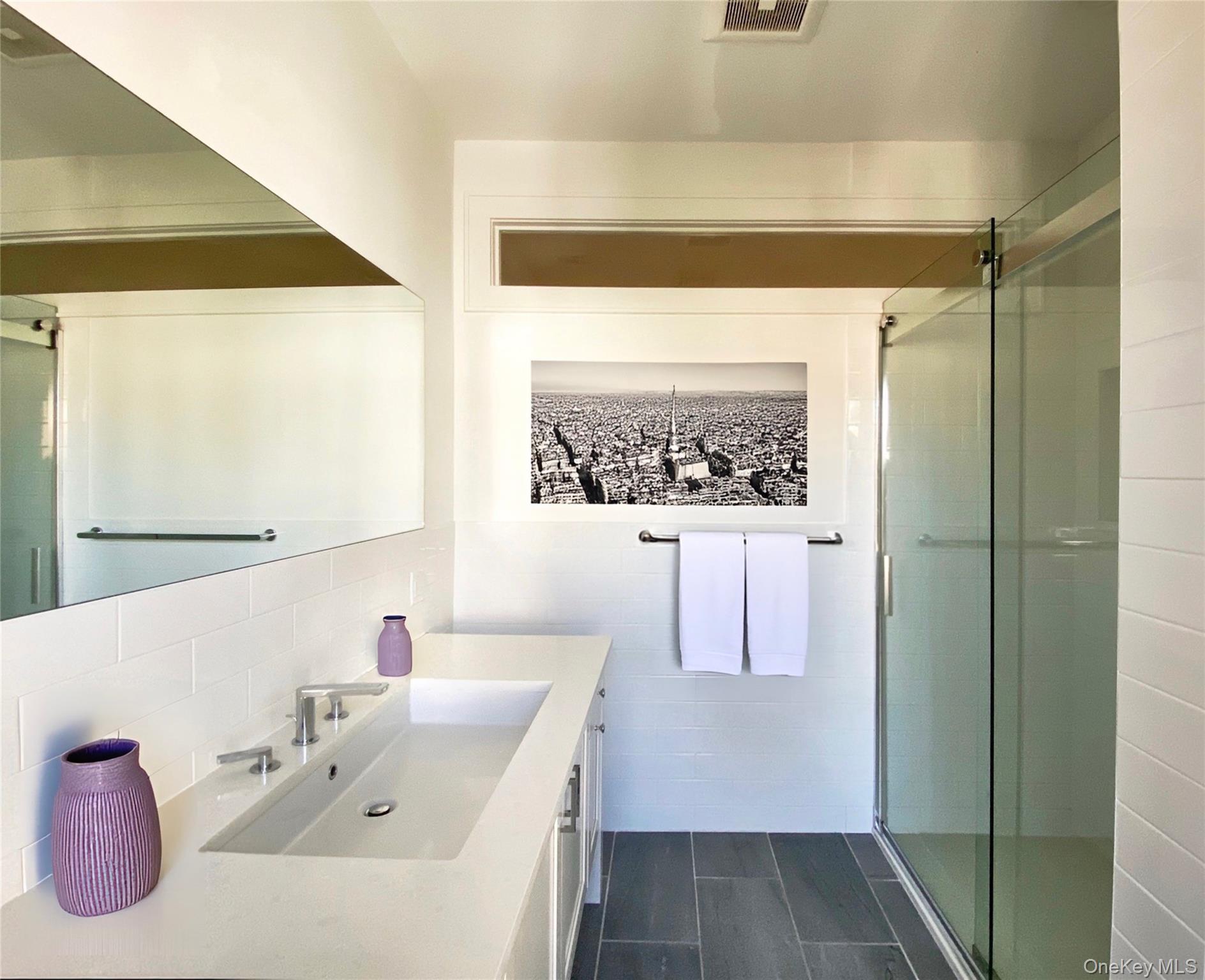 125 Warren Street Property Photo 14