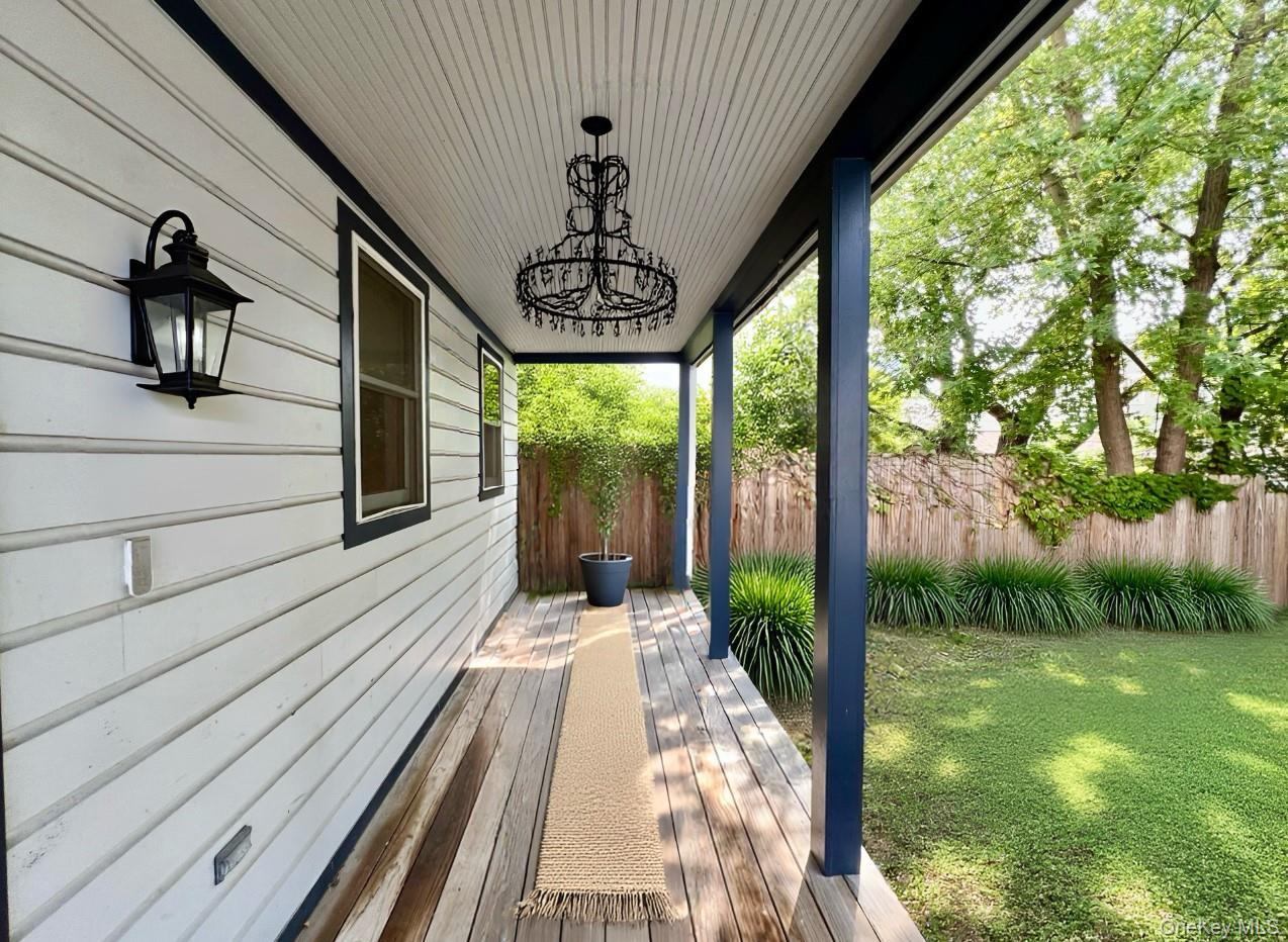 125 Warren Street Property Photo 15