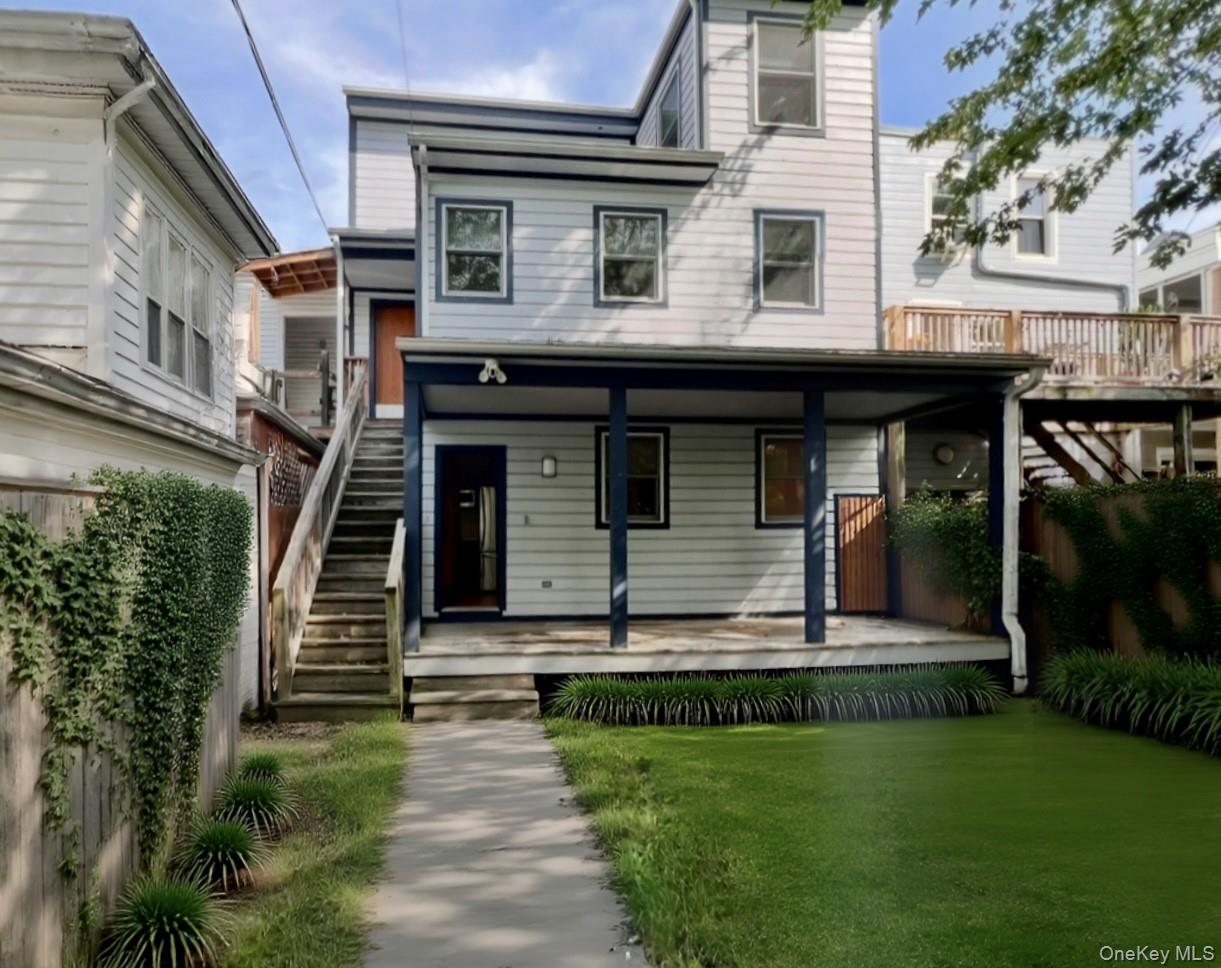 125 Warren Street Property Photo 17