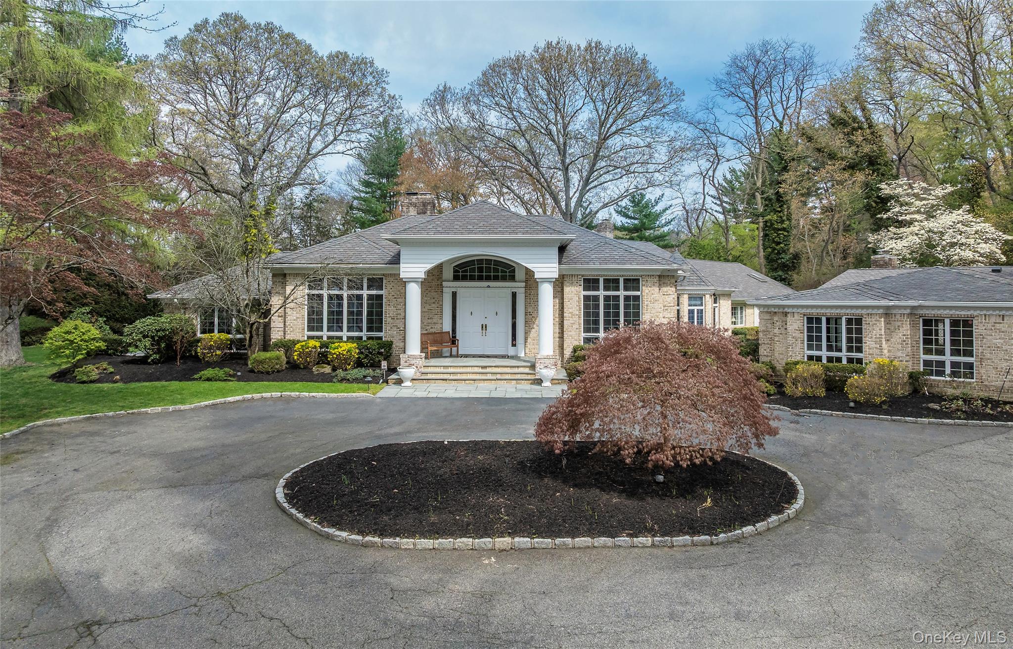 1095 Pine Valley Road Property Photo 1