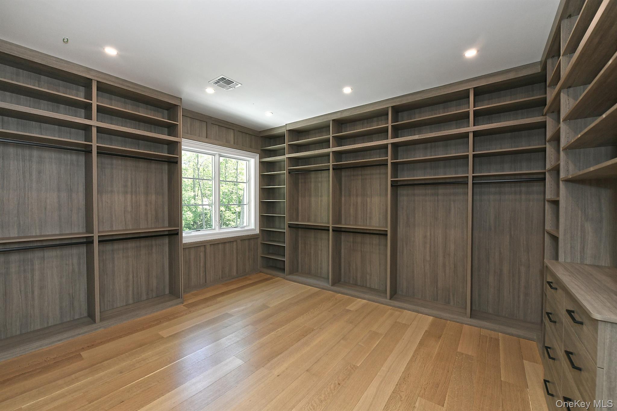 20 Knollwood Road Property Photo 31