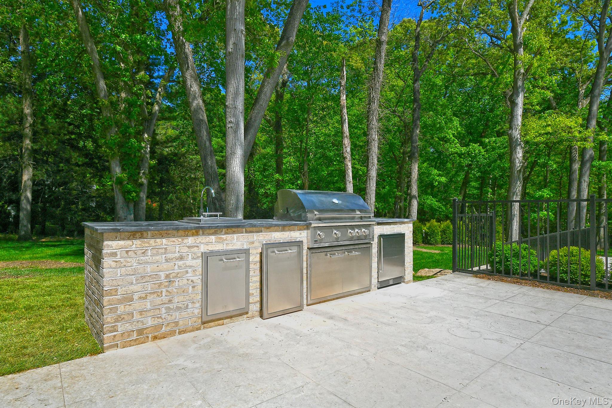 20 Knollwood Road Property Photo 43